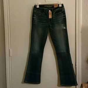 AE Skinny Kick Jean Size 4 Short